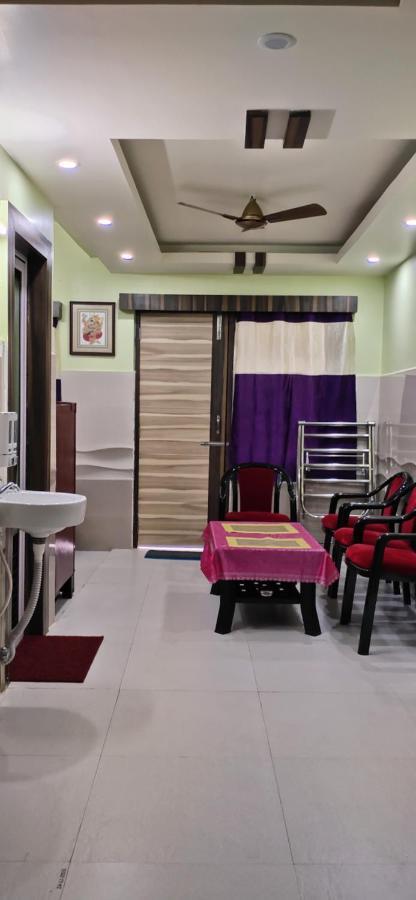 Ln Beach Homestay Пури Экстерьер фото